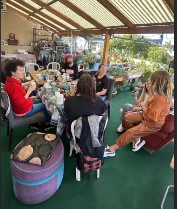 Taller de minis jardines con suculentas